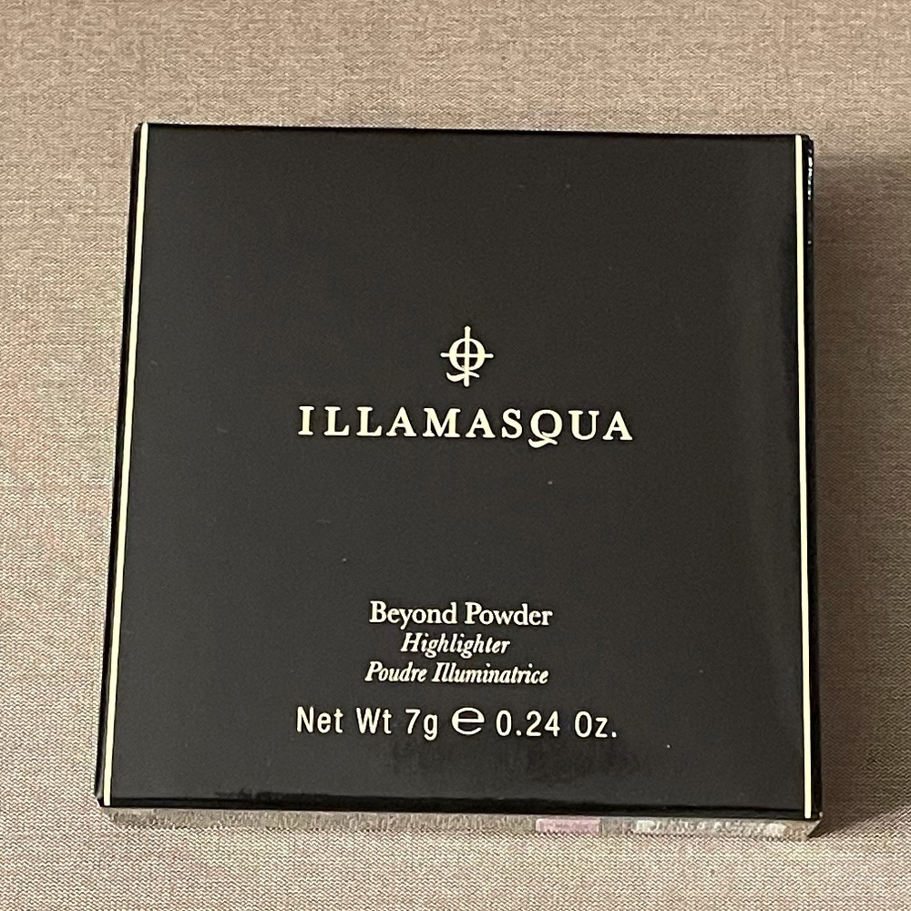 Illamasqua Beyond Powder